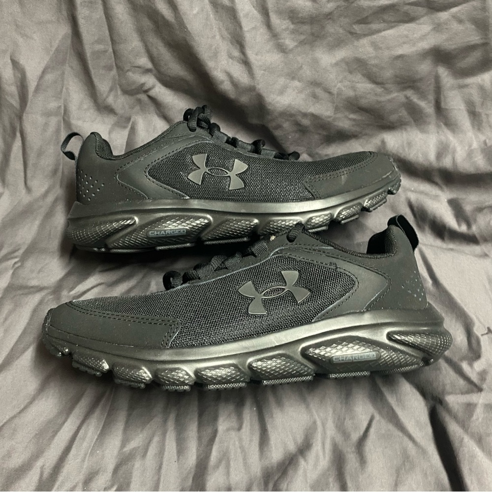 UA Assert 9 Train - Size 8